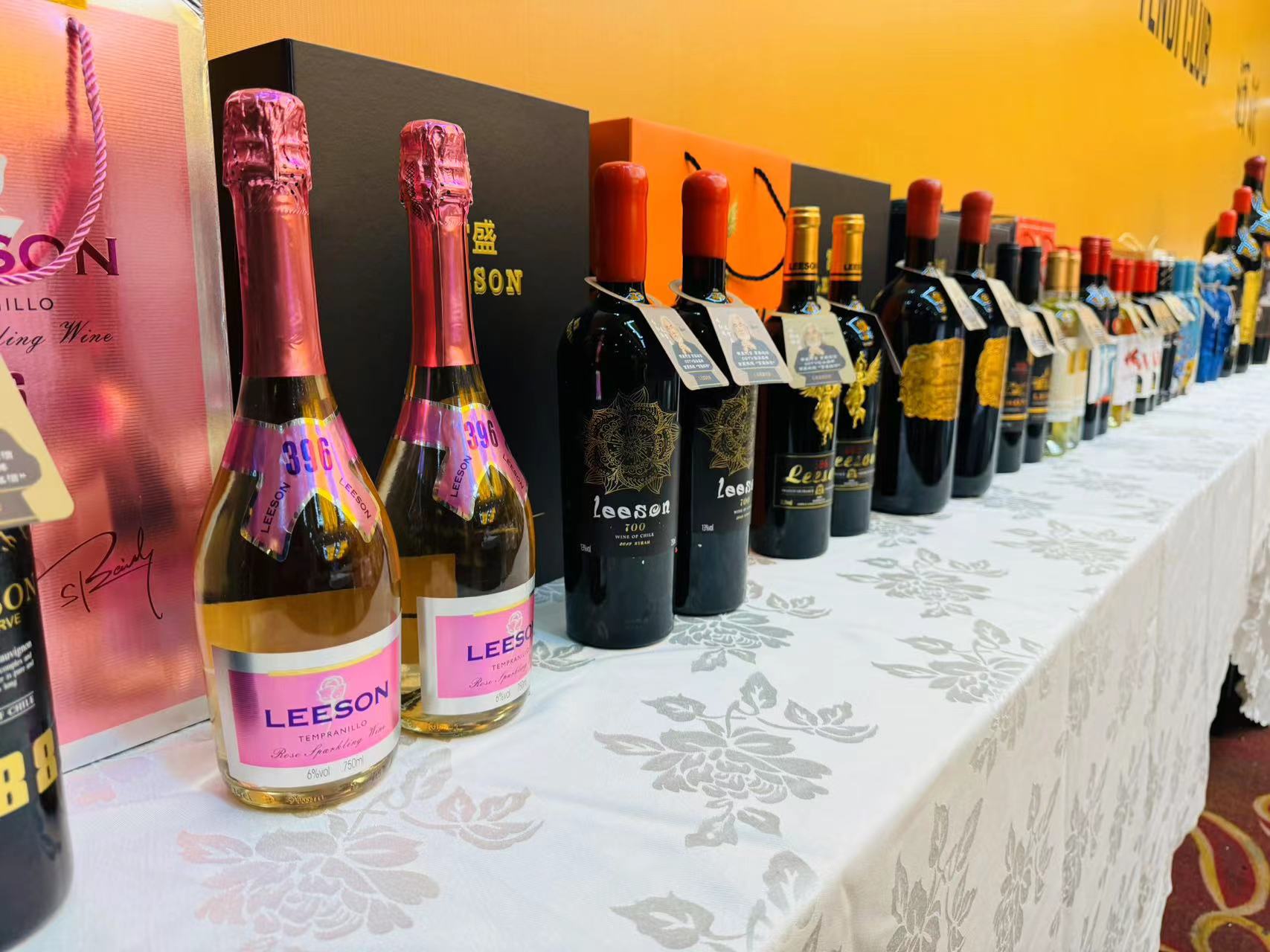 如何正確清洗紅酒杯？洗杯子也有講究